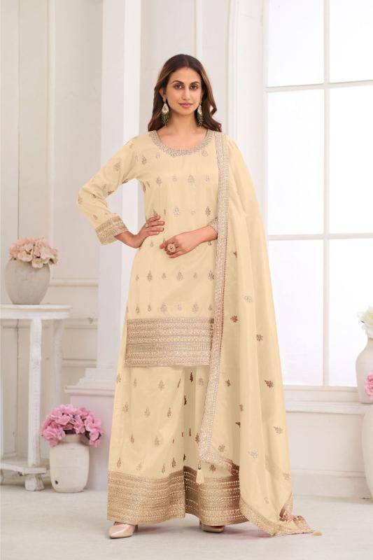 Gulkayra niru Salwar Kameez suppliers in pune
